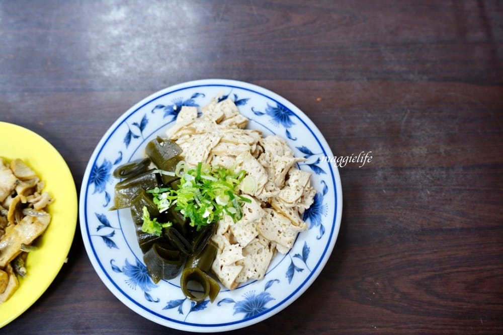 廖家牛肉麵，台北金華街米其林必比登推薦，牛肉湯喝完唇齒留香超推薦