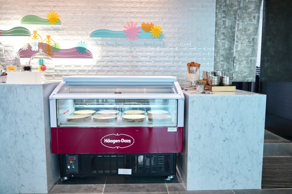 饗饗新莊店自助餐吃到飽超人氣Buffet，8大區必吃菜色直接曝光，進駐宏匯i-Tower39樓，新北最美景觀餐廳