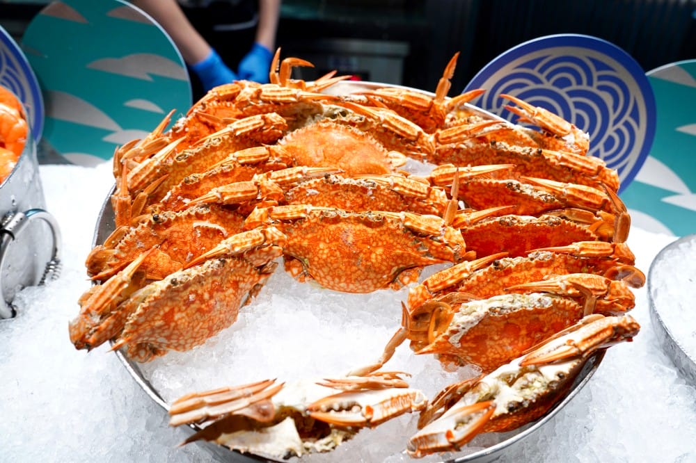 饗饗新莊店自助餐吃到飽超人氣Buffet，8大區必吃菜色直接曝光，進駐宏匯i-Tower39樓，新北最美景觀餐廳