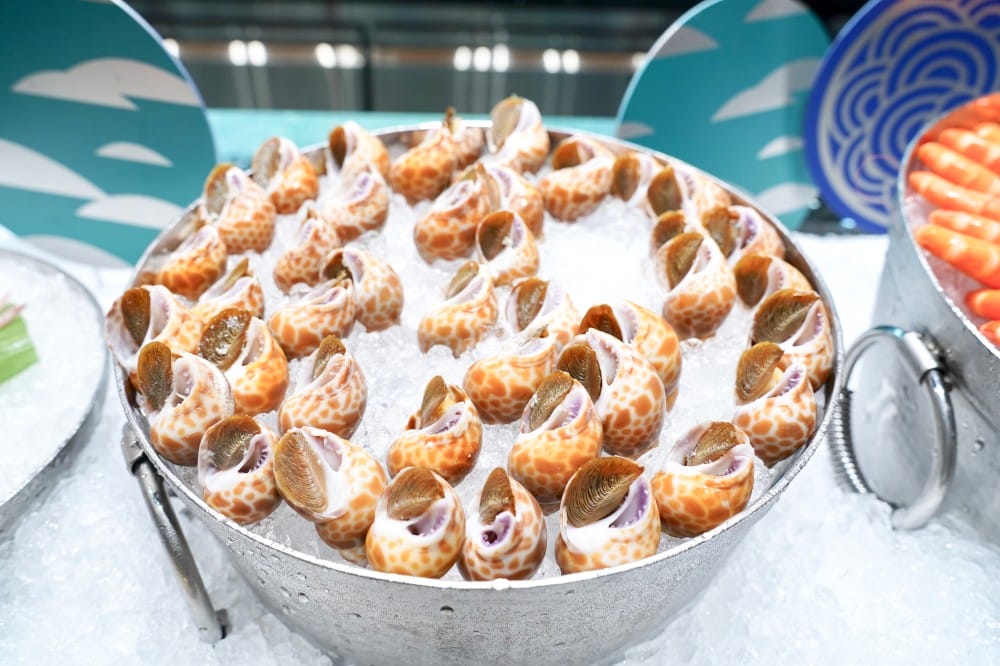 饗饗新莊店自助餐吃到飽超人氣Buffet，8大區必吃菜色直接曝光，進駐宏匯i-Tower39樓，新北最美景觀餐廳