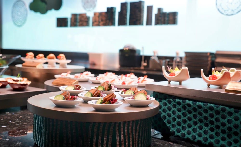 饗饗新莊店自助餐吃到飽超人氣Buffet，8大區必吃菜色直接曝光，進駐宏匯i-Tower39樓，新北最美景觀餐廳