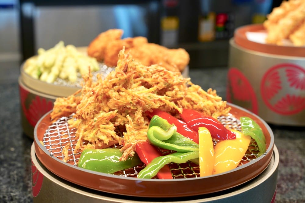 饗饗新莊店自助餐吃到飽超人氣Buffet，8大區必吃菜色直接曝光，進駐宏匯i-Tower39樓，新北最美景觀餐廳