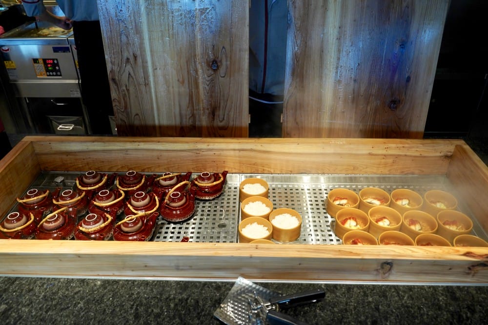 饗饗新莊店自助餐吃到飽超人氣Buffet，8大區必吃菜色直接曝光，進駐宏匯i-Tower39樓，新北最美景觀餐廳