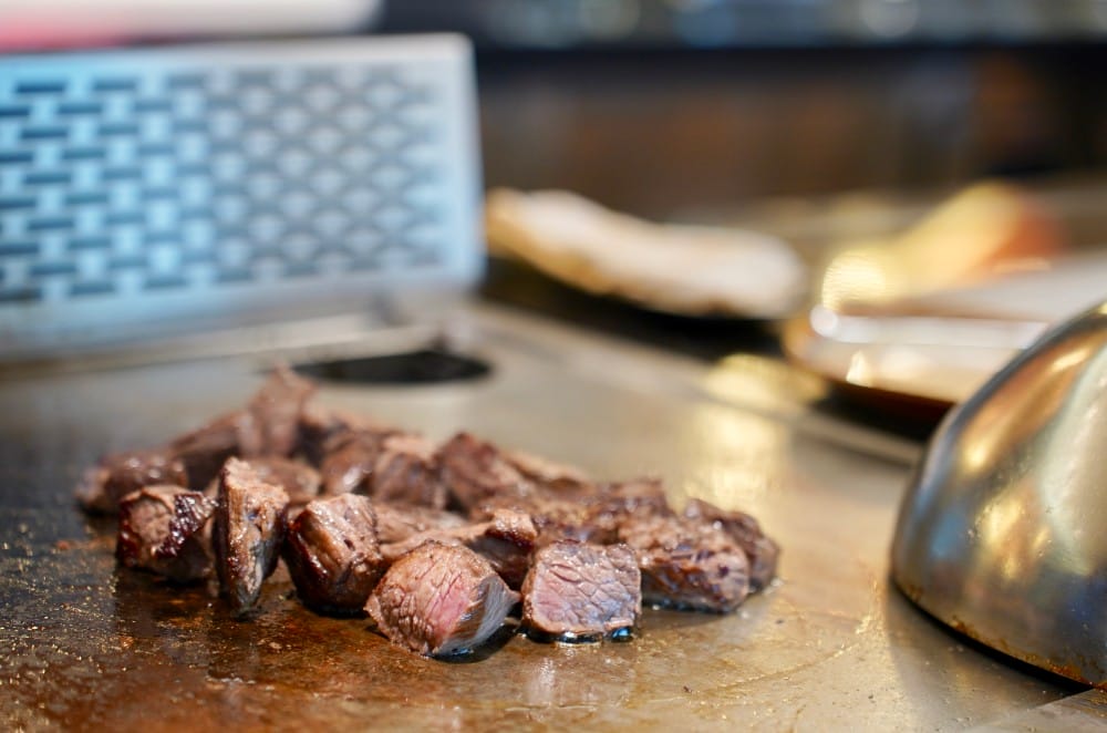 饗饗新莊店自助餐吃到飽超人氣Buffet，8大區必吃菜色直接曝光，進駐宏匯i-Tower39樓，新北最美景觀餐廳