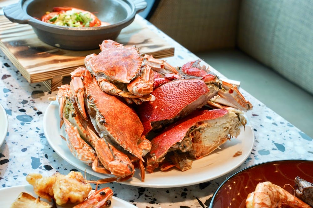 饗饗新莊店自助餐吃到飽超人氣Buffet，8大區必吃菜色直接曝光，進駐宏匯i-Tower39樓，新北最美景觀餐廳