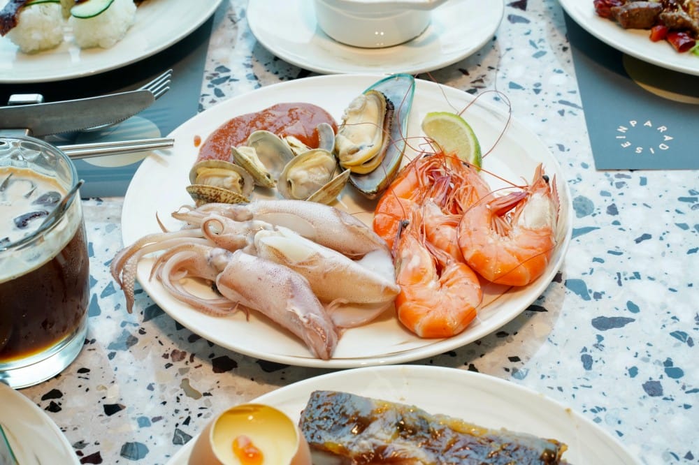 饗饗新莊店自助餐吃到飽超人氣Buffet，8大區必吃菜色直接曝光，進駐宏匯i-Tower39樓，新北最美景觀餐廳