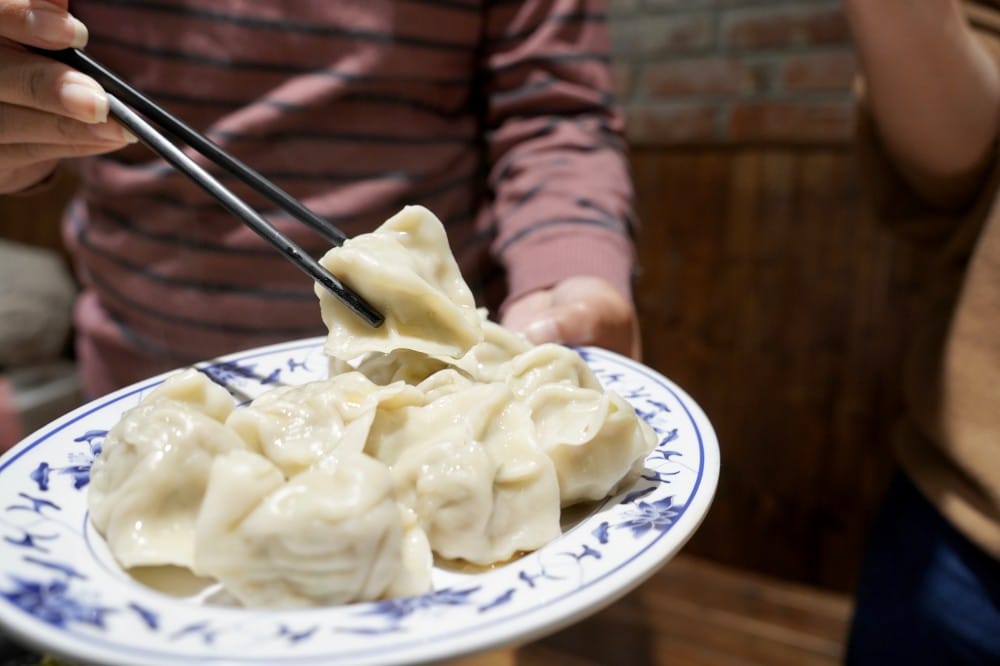 桃園呷霸牛肉麵，加麵加湯不用錢，還有豆花豆漿吃到飽