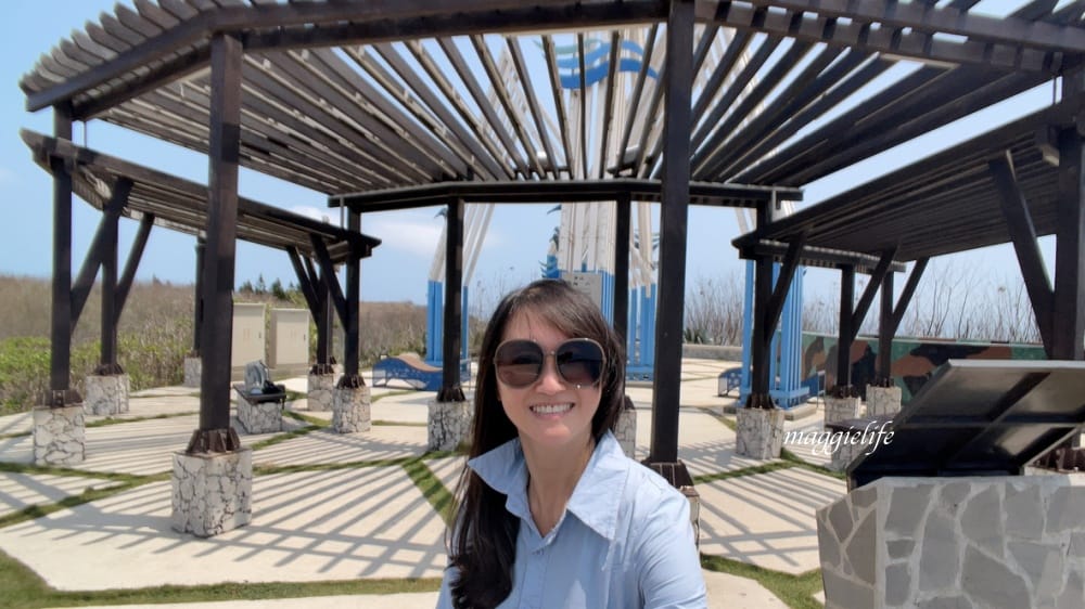 澎湖景點｜山水30高地公園，360度無敵海景黃金海灘超級美，看煙火夜景也超美