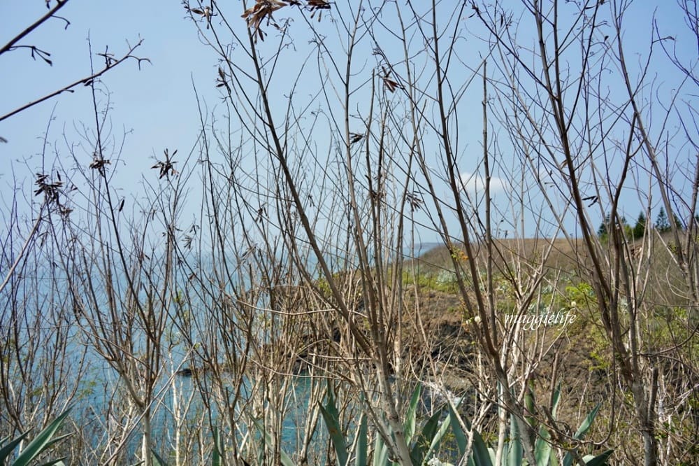 澎湖景點｜山水30高地公園，360度無敵海景黃金海灘超級美，看煙火夜景也超美