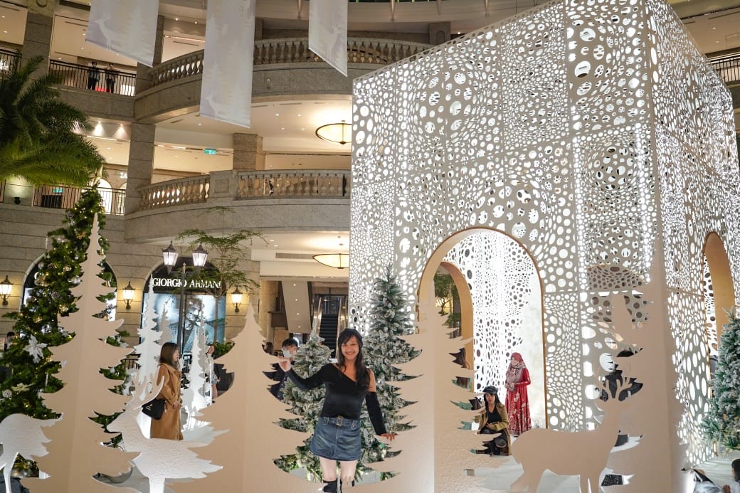 聖誕節|台北2023BELLAVITA貴婦百貨聖誕節,白色雪地浪漫聖誕節,信義區最美,快來拍好拍滿吧 - 第2張圖 聖誕節|台北2023BELLAVITA貴婦百貨聖誕節,白色雪地浪漫聖誕節,信義區最美,快來拍好拍滿吧