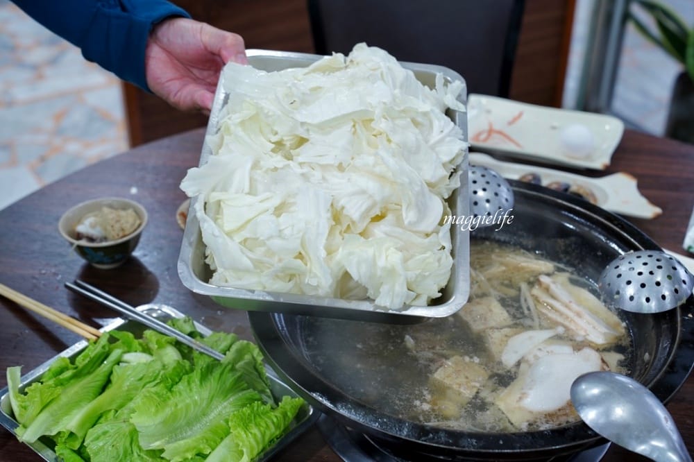 金山福緣火鍋，石頭火鍋排隊店，超香，共鍋個人鍋都有