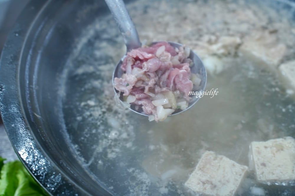 金山福緣火鍋，石頭火鍋排隊店，超香，共鍋個人鍋都有