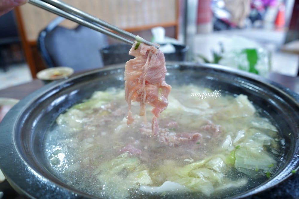 金山福緣火鍋，石頭火鍋排隊店，超香，共鍋個人鍋都有