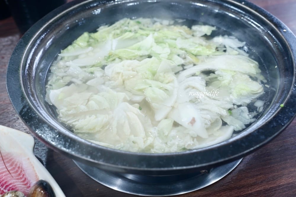 金山福緣火鍋，石頭火鍋排隊店，超香，共鍋個人鍋都有