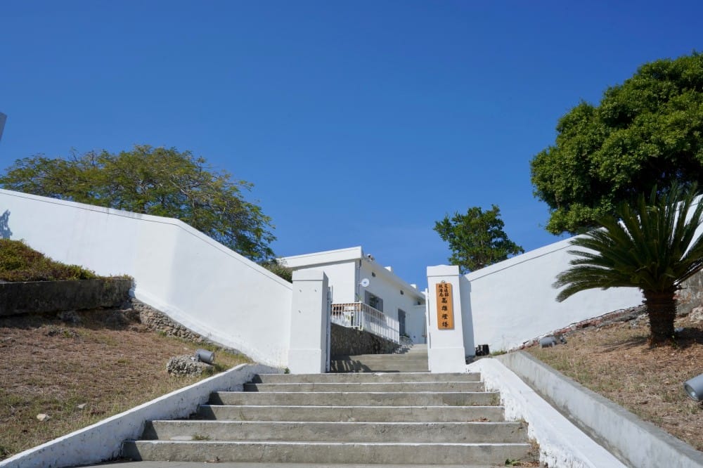 高雄燈塔高雄旗津燈塔,免門票白色燈塔超美還有景觀咖啡廳 - 第19張圖 高雄燈塔高雄旗津燈塔,免門票白色燈塔超美還有景觀咖啡廳