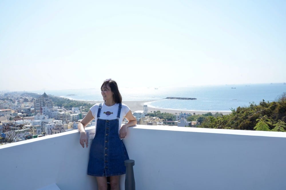 高雄燈塔高雄旗津燈塔，免門票白色燈塔超美還有景觀咖啡廳