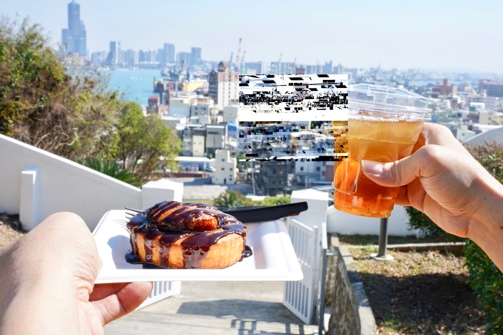 高雄燈塔高雄旗津燈塔，免門票白色燈塔超美還有景觀咖啡廳