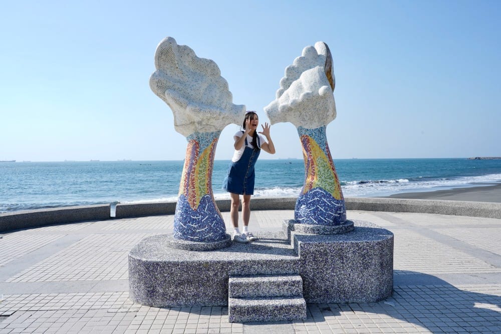 高雄旗津景點一日遊|搭渡輪,小希臘看夜景,看夕陽逛老街,秒到泰國沙灘,從早到晚玩一整天 - 第8張圖 高雄旗津景點一日遊|搭渡輪,小希臘看夜景,看夕陽逛老街,秒到泰國沙灘,從早到晚玩一整天