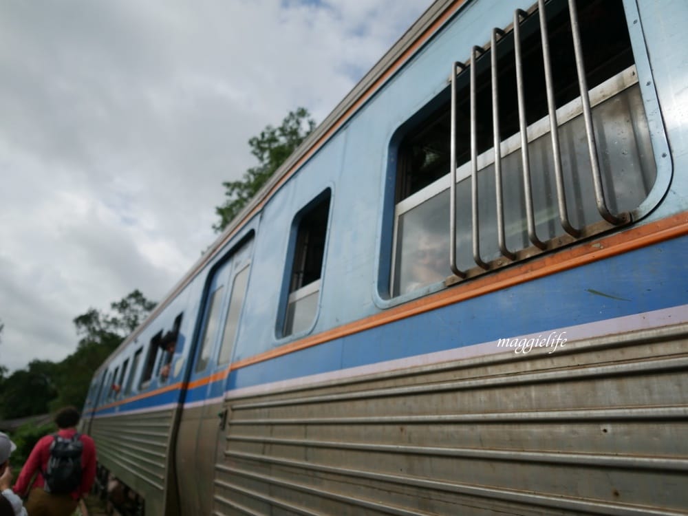 泰國北碧府熱門景點死亡鐵路桂河大橋，泰國必遊IG打卡景點