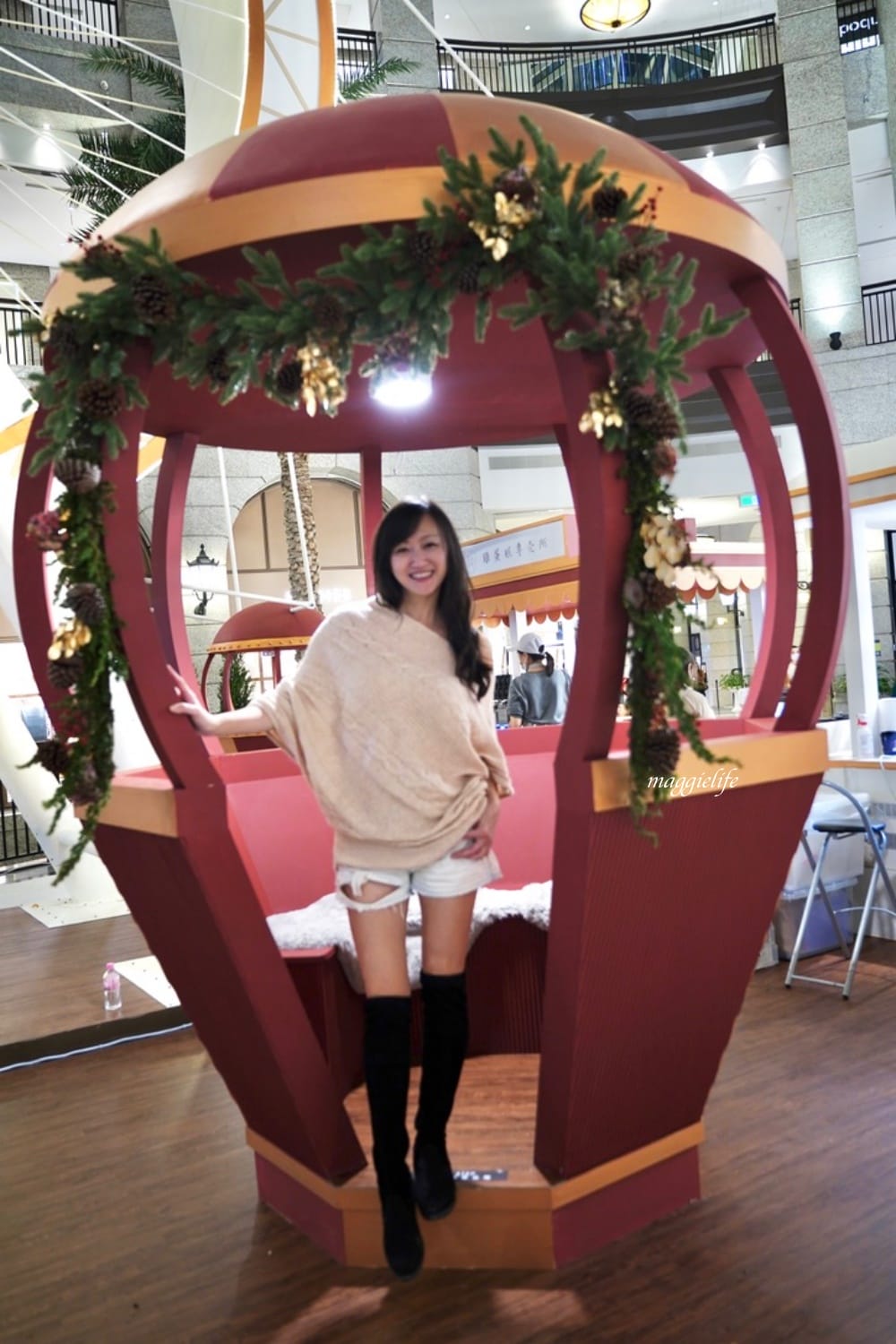 聖誕節｜台北2023BELLAVITA貴婦百貨聖誕節，白色雪地浪漫聖誕節，信義區最美，快來拍好拍滿吧