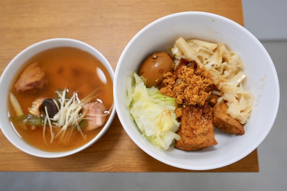 滷肉飯店|南京復興兄弟飯店旁的高質感藝廊滷肉飯,吃魯肉飯也可以很網美 - 第27張圖 滷肉飯店|南京復興兄弟飯店旁的高質感藝廊滷肉飯,吃魯肉飯也可以很網美