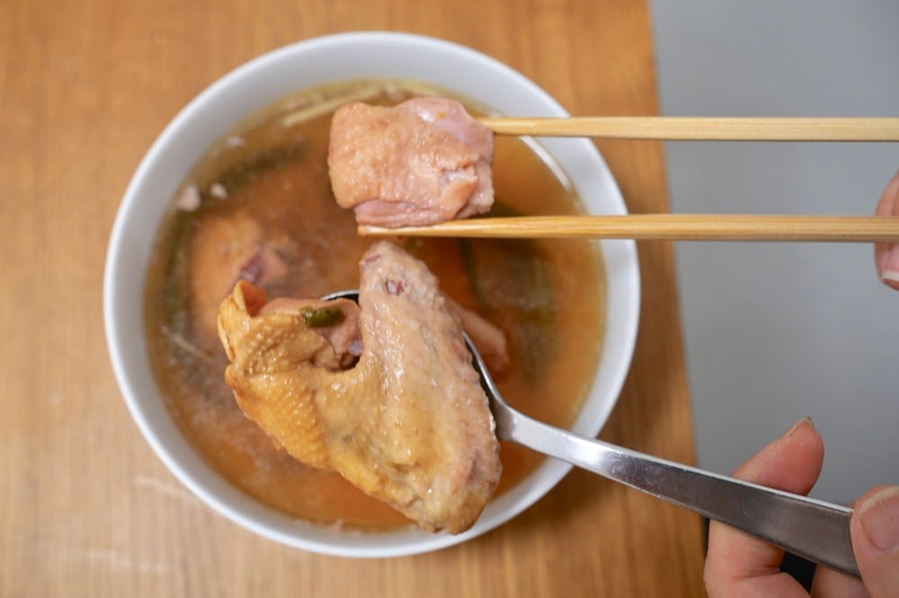 滷肉飯店｜南京復興兄弟飯店旁的高質感藝廊滷肉飯，吃魯肉飯也可以很網美