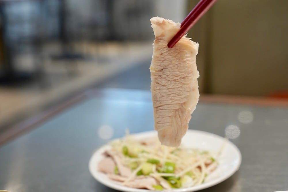 好吃食堂|超澎湃海鮮鍋燒麵,豬油飯加半熟蛋,還有好吃的松阪豬,大安路平價美食 - 第39張圖 好吃食堂|超澎湃海鮮鍋燒麵,豬油飯加半熟蛋,還有好吃的松阪豬,大安路平價美食