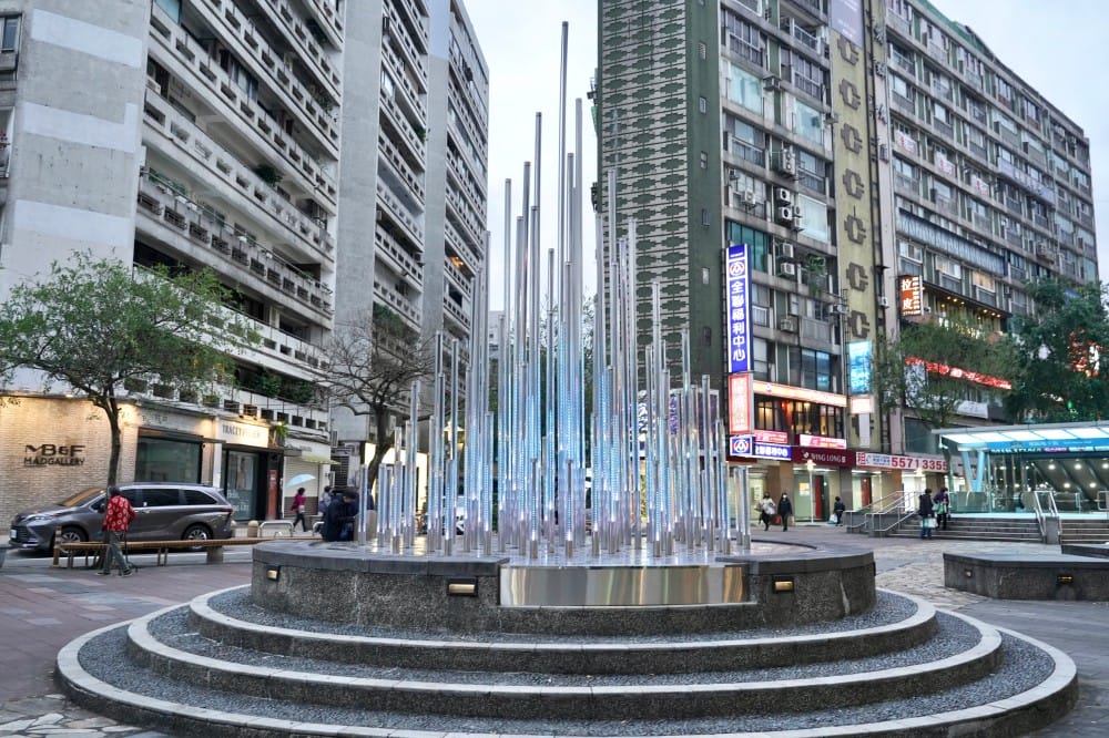 2023台北燈會台灣燈會，台北燈會台灣燈會在台北，橫跨12大行政區，20大美拍亮點，由台北東區忠孝復興到信義區市政府搶先看！