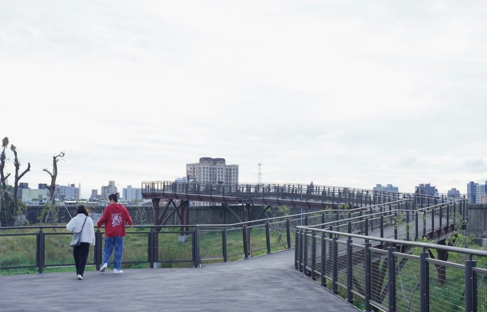 雙溪濕地公園｜台北士林新景點，唯美超仙水中步道，超美夕陽美景