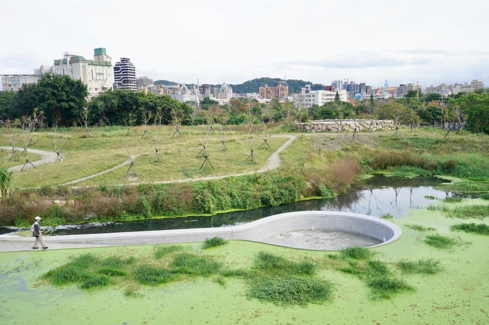 雙溪濕地公園｜台北士林新景點，唯美超仙水中步道，超美夕陽美景