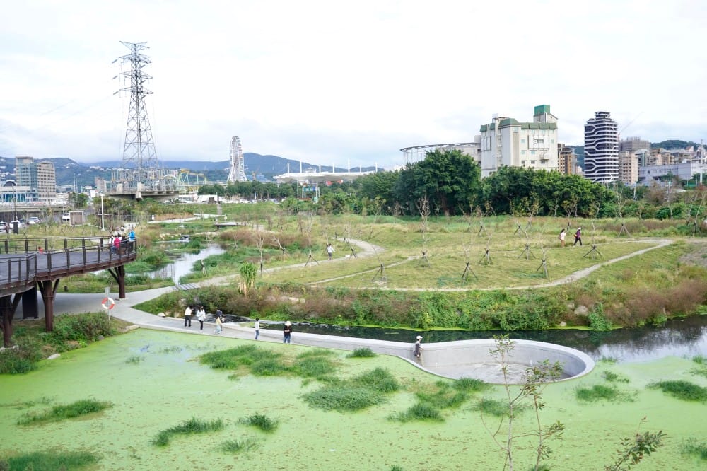 雙溪濕地公園｜台北士林新景點，唯美超仙水中步道，超美夕陽美景