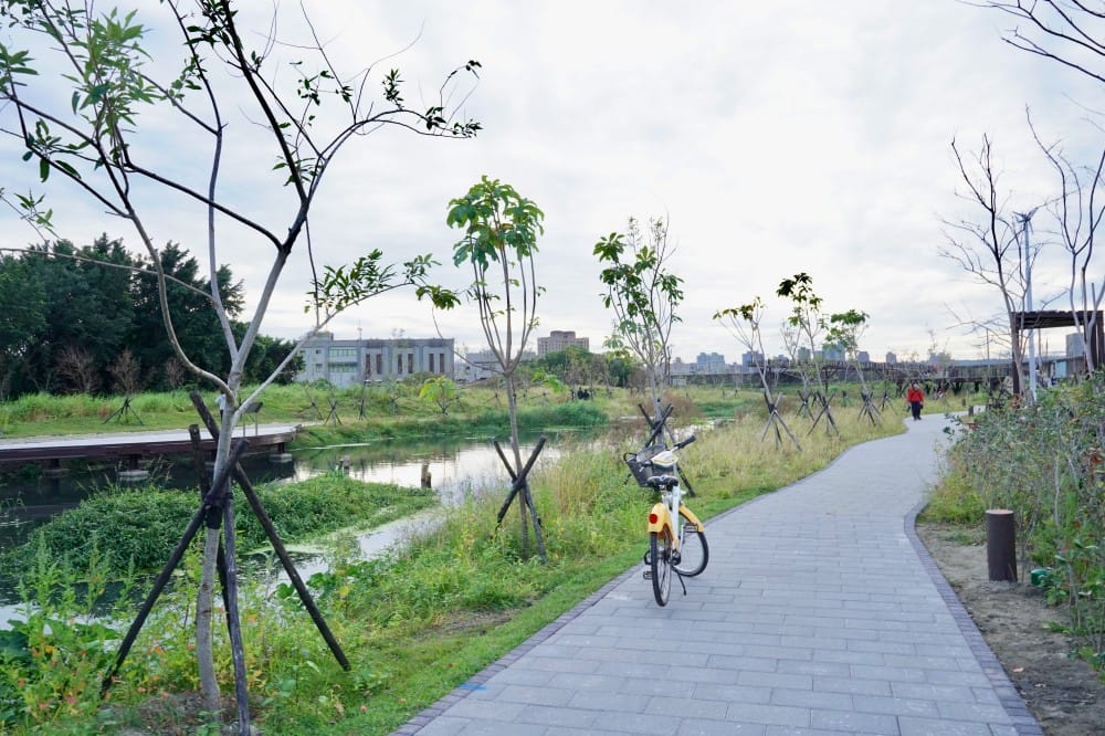 雙溪濕地公園｜台北士林新景點，唯美超仙水中步道，超美夕陽美景
