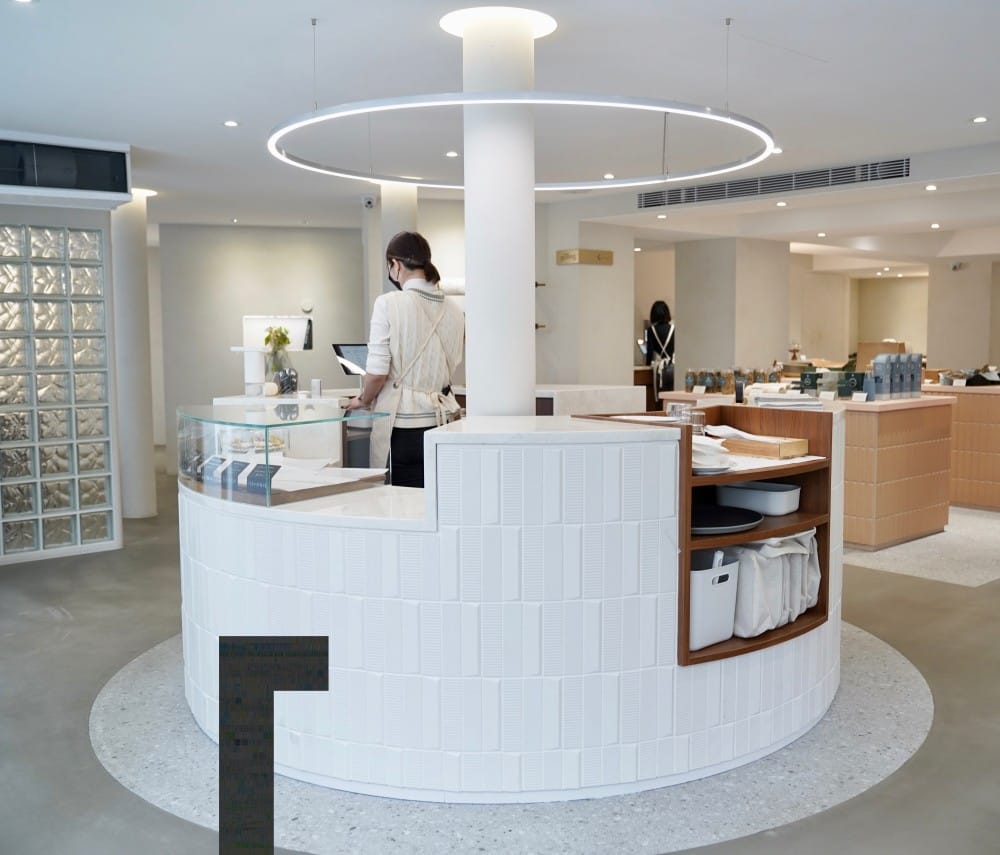 ivette Da An大安店｜純白玻璃屋咖啡廳，台中知名澳式早午餐咖啡廳ivette cafe插旗台北大安區，菜單，忠孝敦化站