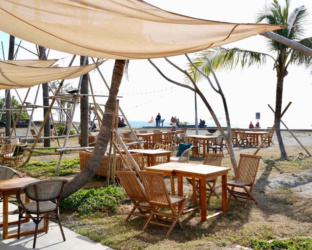 海之星沙灘俱樂部，旗津最美的海景異國風餐廳，秒到泰國沙灘超療癒，面海第一排就在旗津海珍珠旁邊，菜單