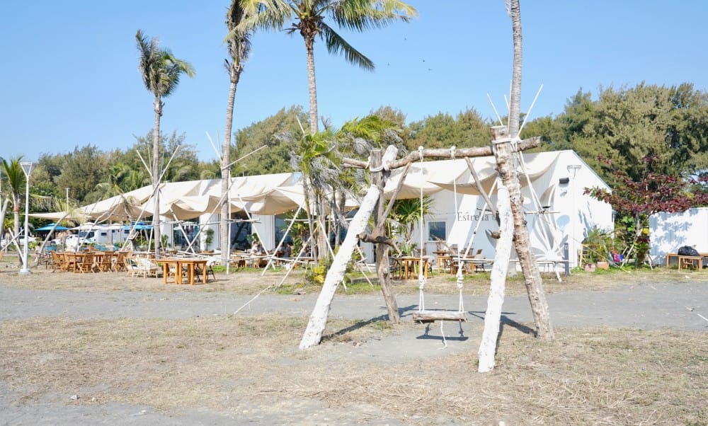 海之星沙灘俱樂部，旗津最美的海景異國風餐廳，秒到泰國沙灘超療癒，面海第一排就在旗津海珍珠旁邊，菜單