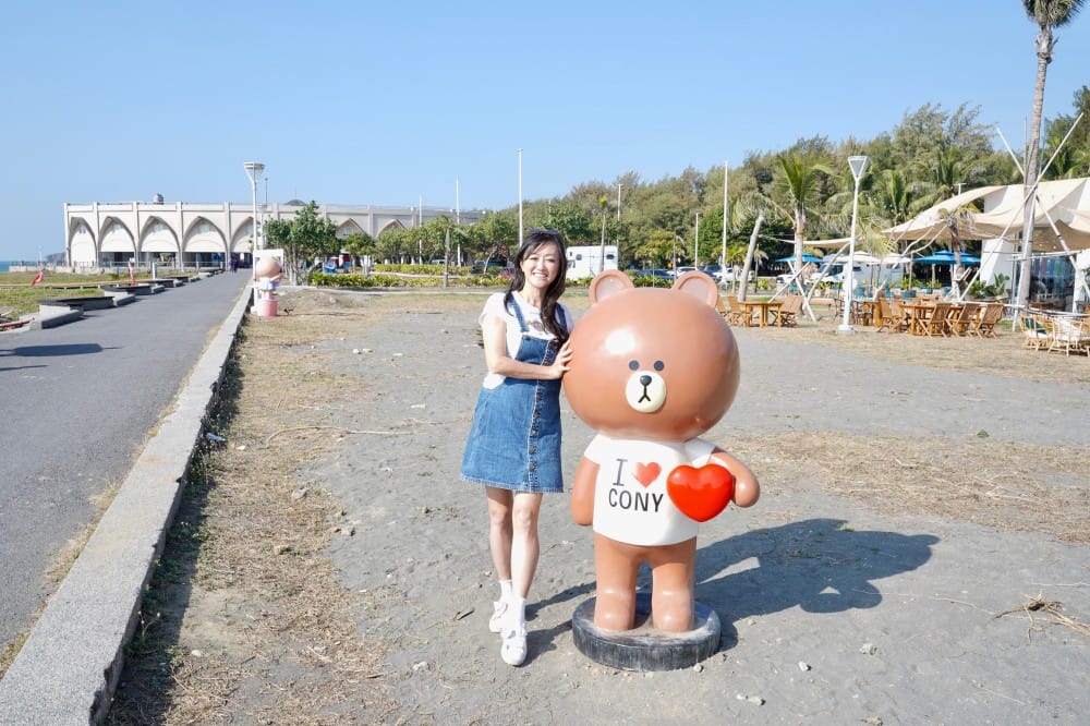 海之星沙灘俱樂部，旗津最美的海景異國風餐廳，秒到泰國沙灘超療癒，面海第一排就在旗津海珍珠旁邊，菜單