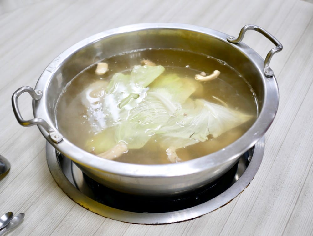 海安牛肉食堂｜台南必吃溫體牛全牛料理，現點現切五花牛火鍋，還有隱藏版菜單，熱炒也超好吃