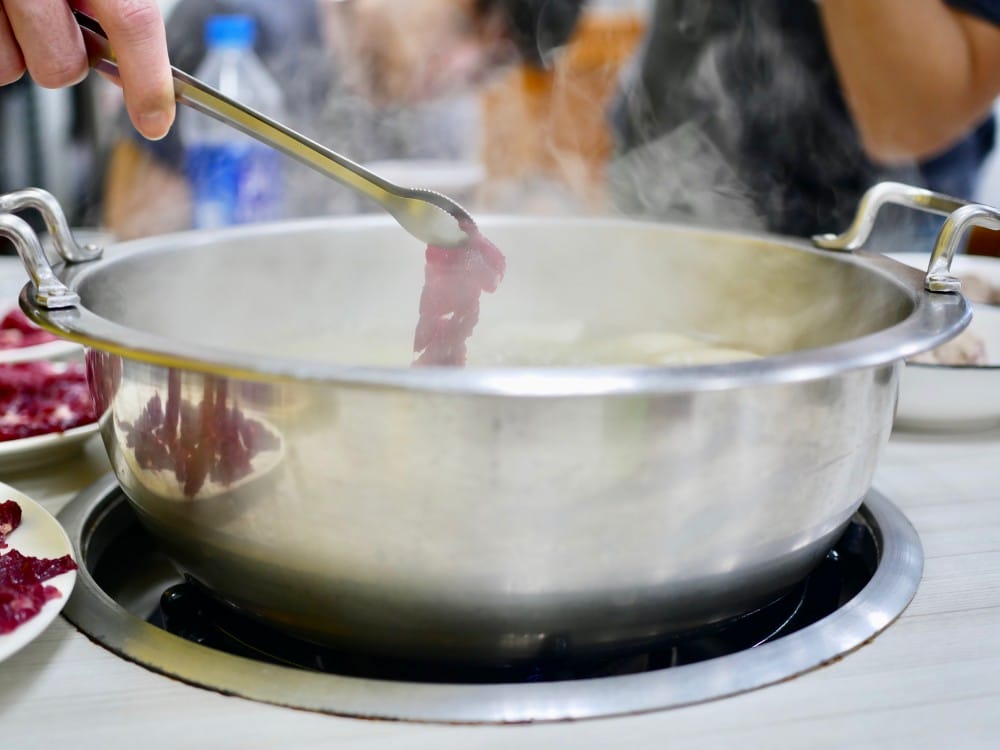海安牛肉食堂｜台南必吃溫體牛全牛料理，現點現切五花牛火鍋，還有隱藏版菜單，熱炒也超好吃