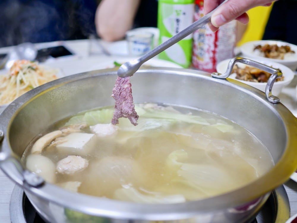 海安牛肉食堂｜台南必吃溫體牛全牛料理，現點現切五花牛火鍋，還有隱藏版菜單，熱炒也超好吃