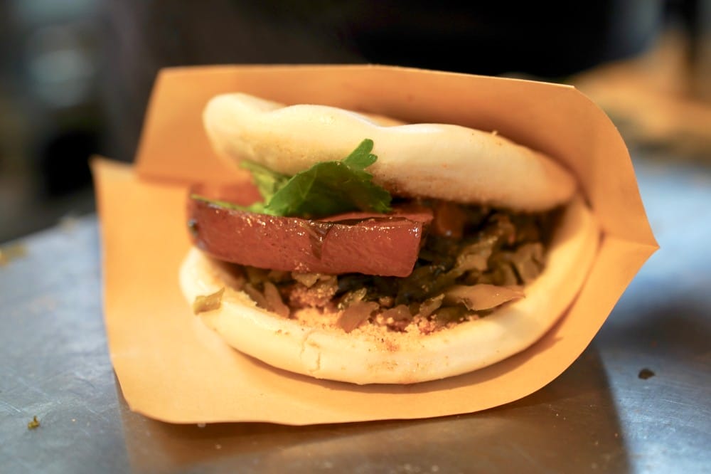 源芳刈包｜華西街觀光夜市美食推薦，連續3年米其林推薦