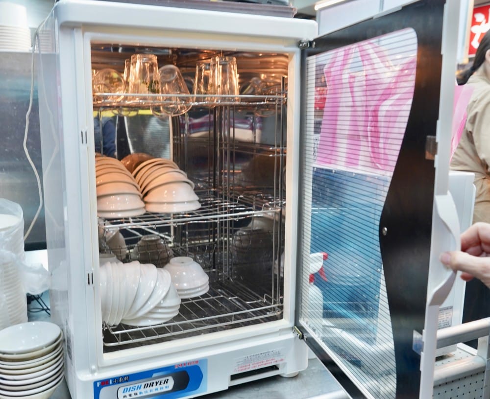 郭家炒牛肉｜萬華華西街夜市，80年老店台北最強炒牛肉，牛雜湯（菜單）