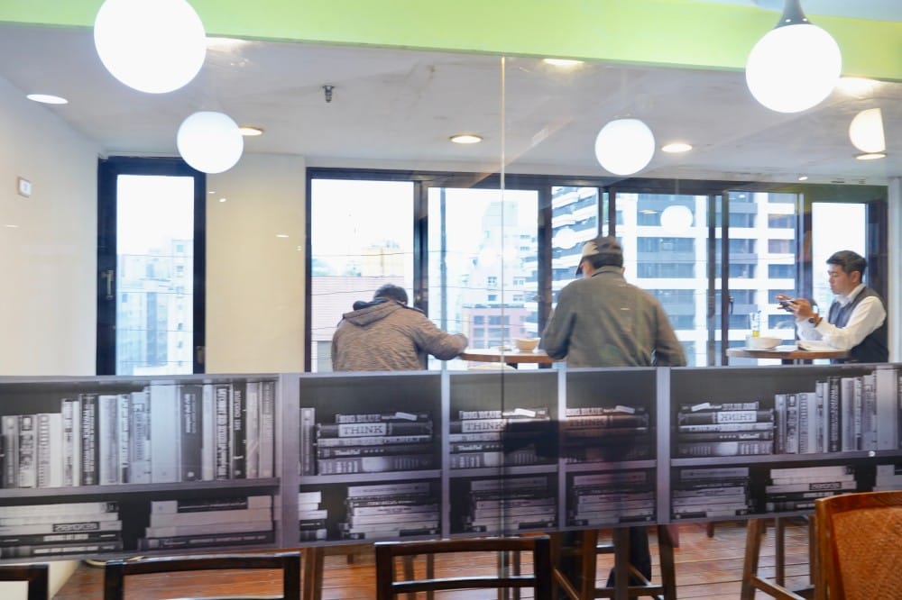 西門|沐茶閱讀咖啡館,不限時間有插座,愛坐多久坐多久,還有漫畫雜誌看到爽! - 第31張圖 西門|沐茶閱讀咖啡館,不限時間有插座,愛坐多久坐多久,還有漫畫雜誌看到爽!