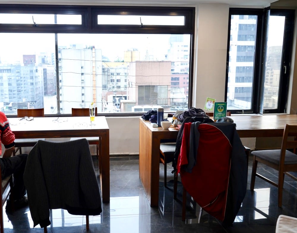 西門|沐茶閱讀咖啡館,不限時間有插座,愛坐多久坐多久,還有漫畫雜誌看到爽! - 第20張圖 西門|沐茶閱讀咖啡館,不限時間有插座,愛坐多久坐多久,還有漫畫雜誌看到爽!