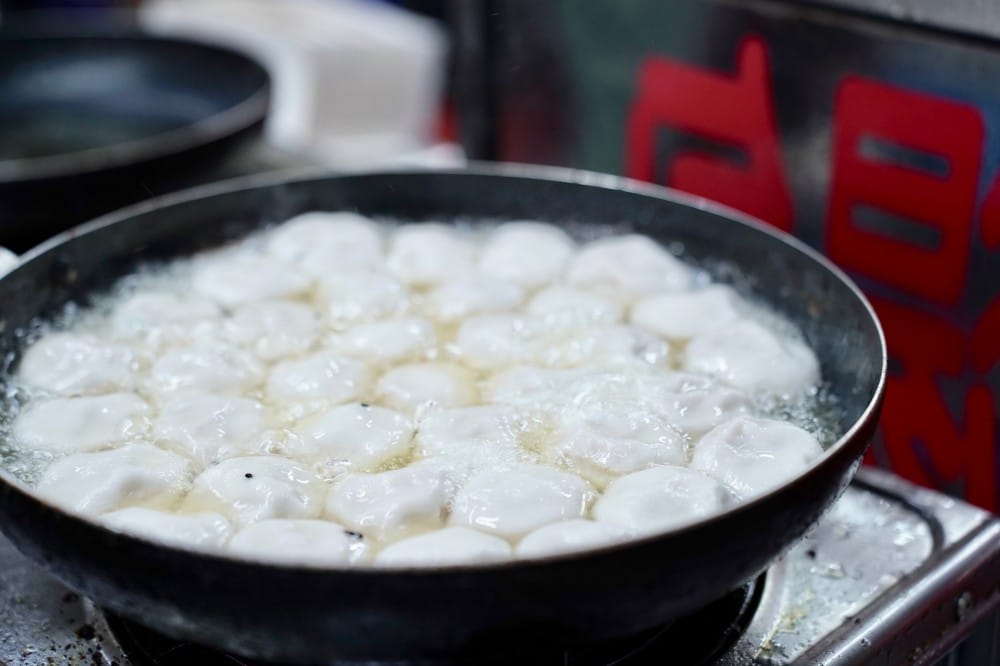 高雄|上海生煎湯包,20年人氣小店,湯包一咬就噴汁,滿滿上海口味! - 第13張圖 高雄|上海生煎湯包,20年人氣小店,湯包一咬就噴汁,滿滿上海口味!