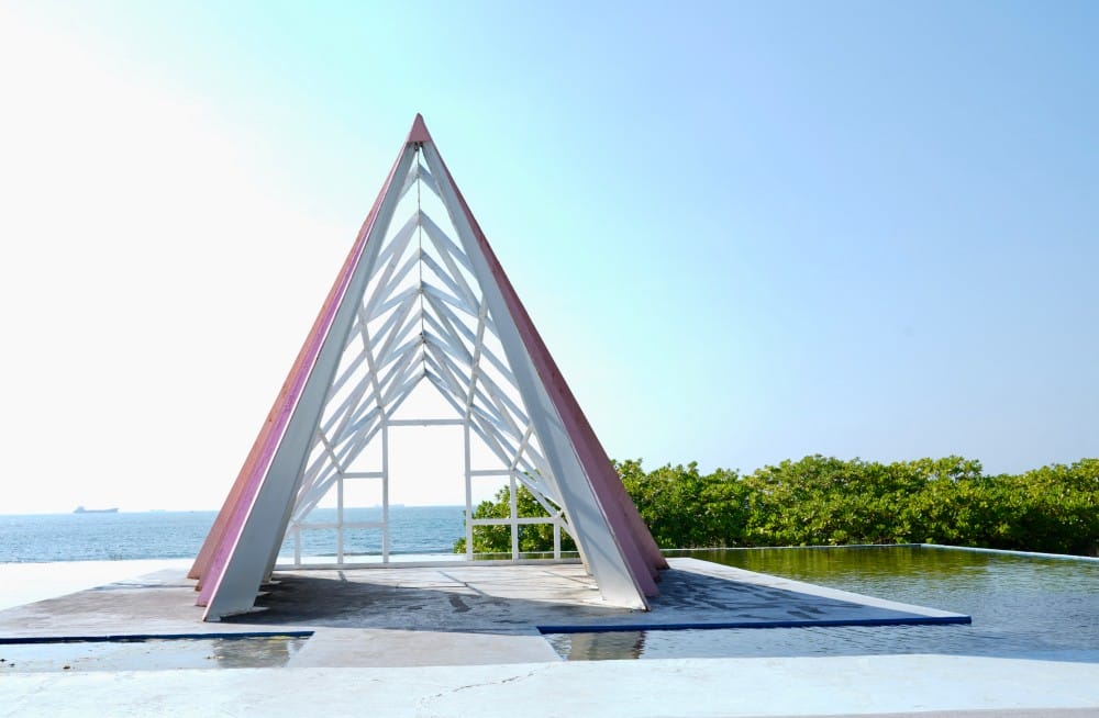 高雄旗津彩虹教堂，旗津海珍珠，網美婚紗IG美拍打卡景點