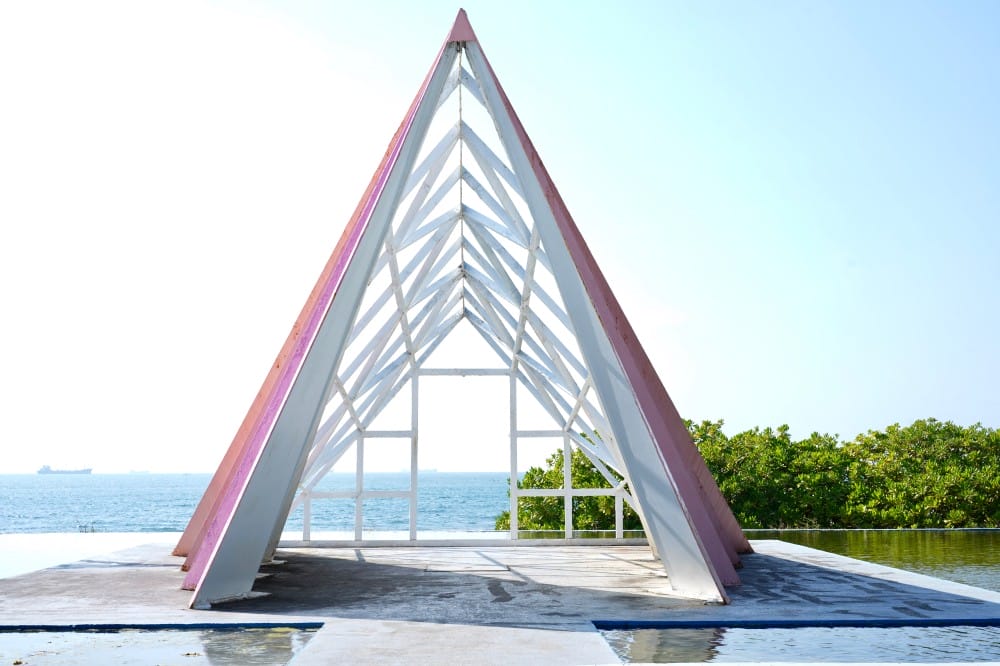 高雄旗津彩虹教堂，旗津海珍珠，網美婚紗IG美拍打卡景點