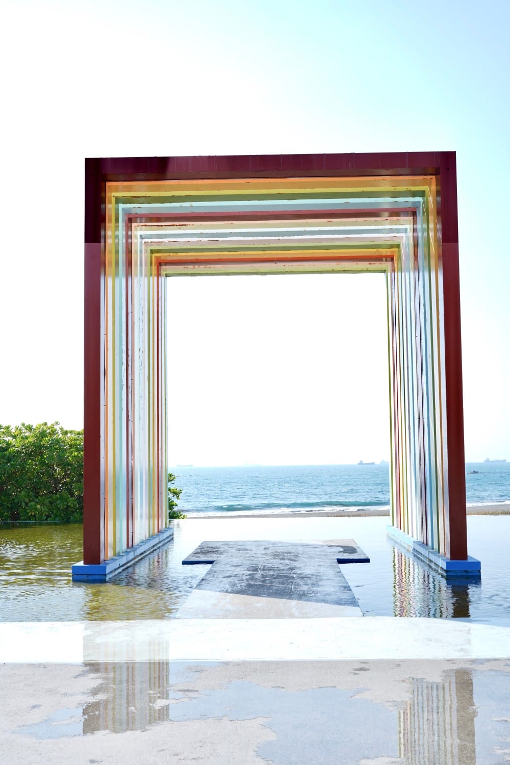 高雄旗津彩虹教堂,旗津海珍珠,網美婚紗IG美拍打卡景點 - 第10張圖 高雄旗津彩虹教堂,旗津海珍珠,網美婚紗IG美拍打卡景點