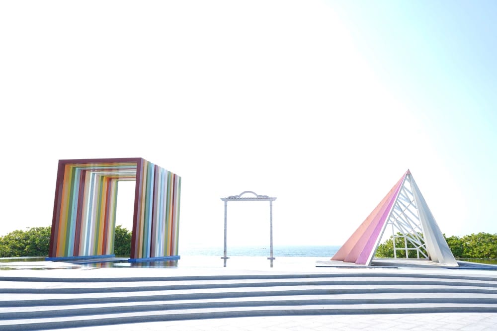 高雄旗津彩虹教堂,旗津海珍珠,網美婚紗IG美拍打卡景點 - 第7張圖 高雄旗津彩虹教堂,旗津海珍珠,網美婚紗IG美拍打卡景點