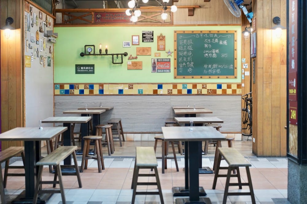 高雄｜老江紅茶牛奶，六合夜市在地人推薦70年必喝奶茶，古早味，24小時營業