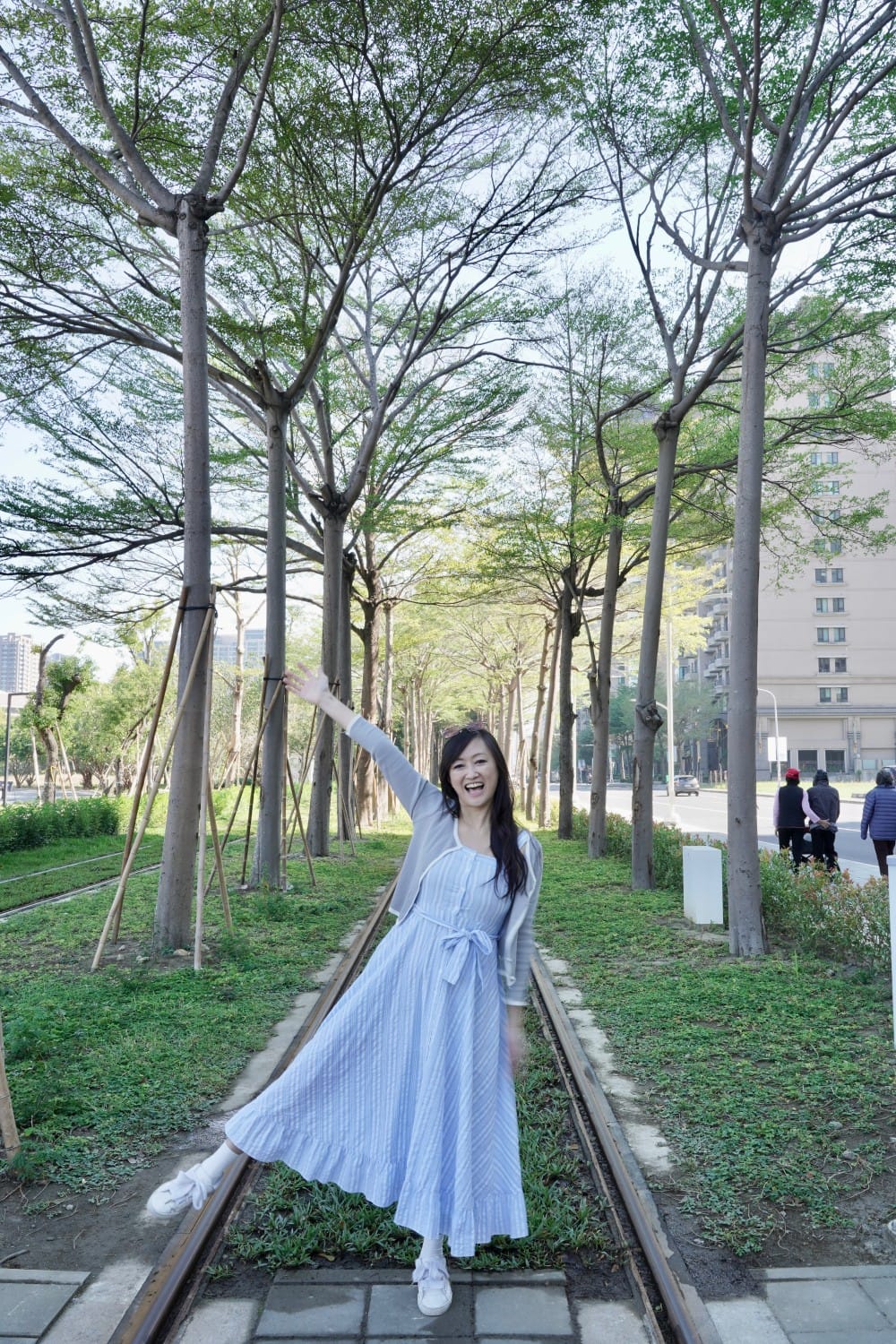 高雄輕軌龍貓隧道，高雄最美輕軌景點一秒來到宮崎駿的電影動畫場景